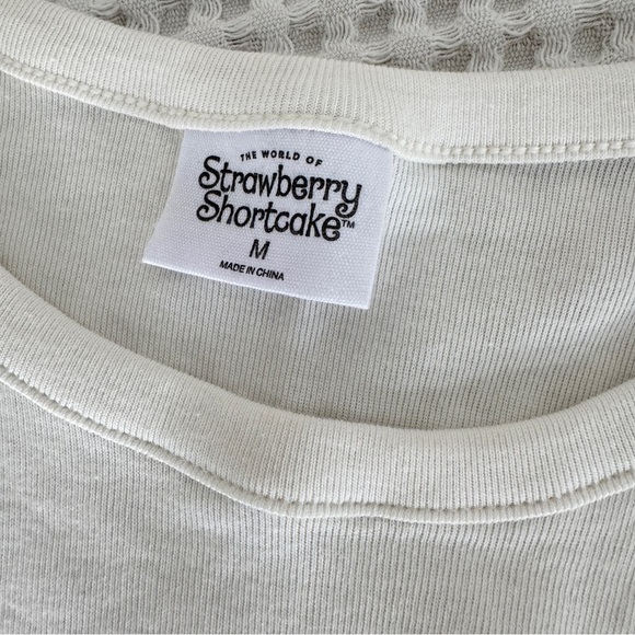 Target Woman’s Strawberry Shortcake Bundle- NWT/NWOT - Picture 7 of 7